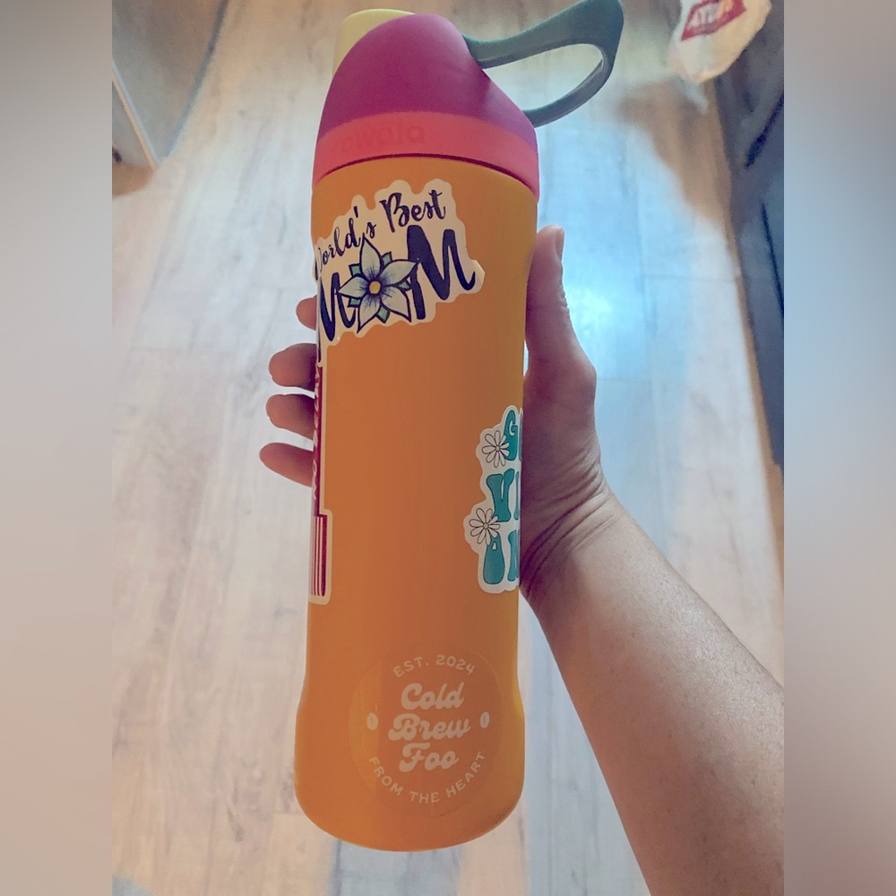 Owala free sip water bottle